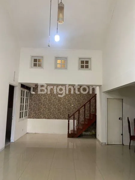 image RUMAH DI SEWAKAN TAMAN RAYA CITRA RAYA (4)