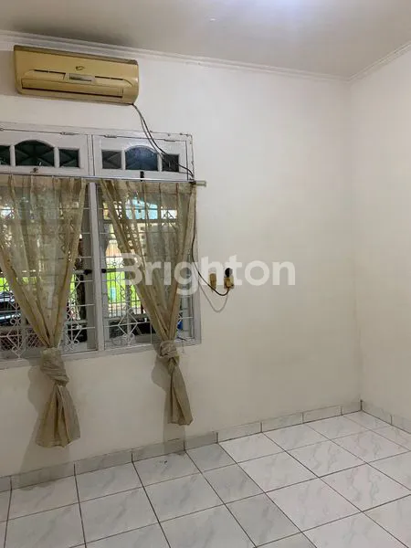 image RUMAH DI SEWAKAN TAMAN RAYA CITRA RAYA (7)