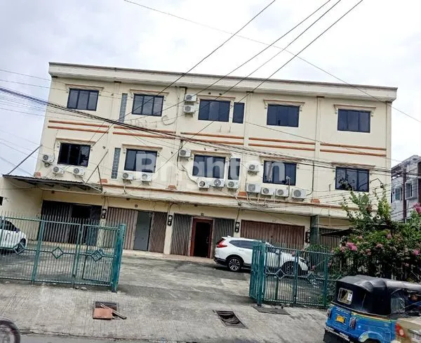 image RUKO GANDENG 5 TOMANG UTARA JAKARTA BARAT (1)