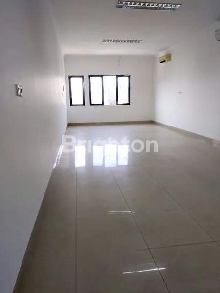 image RUKO TOMANG UTARA JAKARTA BARAT  (4)