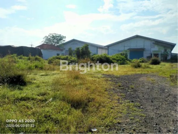 GUDANG STRATEGIS BALONGPANGGANG, GRESIK