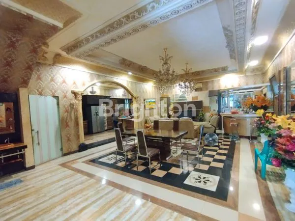 image RUMAH MEWAH 5 LANTAI FULL FURNISHED CLUSTER FLORENCE PANTAI INDAH KAPUK PIK JAKARTA UTARA (2)