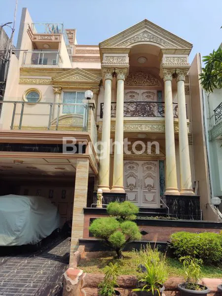 image RUMAH MEWAH 5 LANTAI FULL FURNISHED CLUSTER FLORENCE PANTAI INDAH KAPUK PIK JAKARTA UTARA (1)