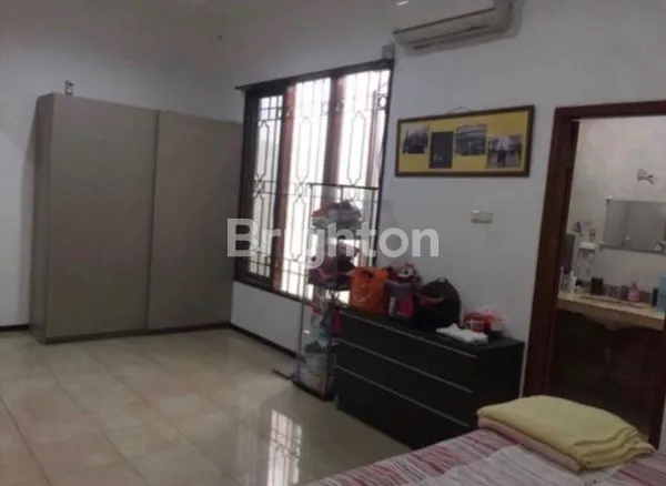 image FS HUNIAN ELEGAN SIAP HUNI DI GRAHA FAMILY SURABAYA BARAT (4)