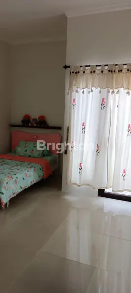 image RUKO STRATEGIS DI JL. WOLTER MONGINSIDI, DEKAT UGM & JCM (3)