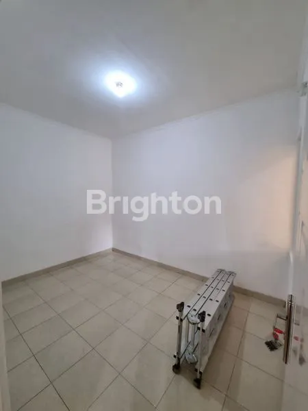 image RUMAH DIJUAL SIAP HUNI NEW PARADISO CIPUTAT (6)