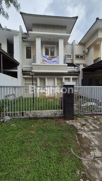 RUMAH MEWAH 2 LANTAI TANJUNG BUNGA