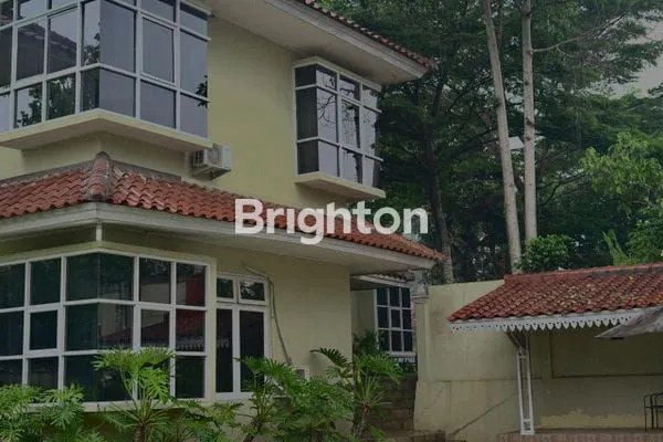 image RUMAH BESAR MEWAH SIAP HUNI (7)