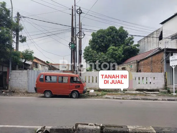 TANAH KOMERSIL PINGGIR JALAN