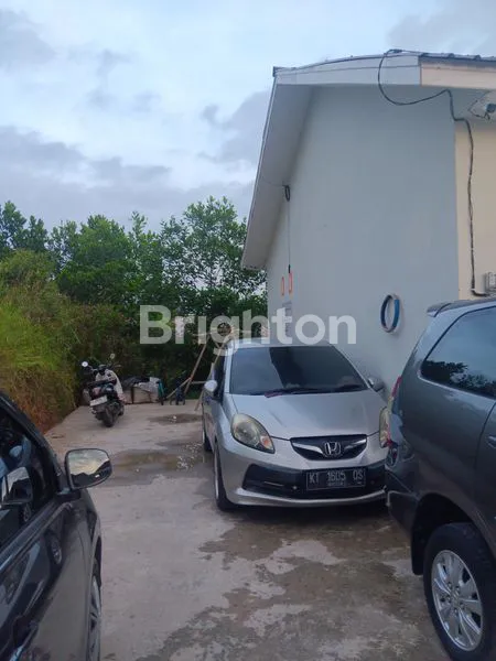 image DI JUAL RUMAH SECOND, DEKAT DENGAN AREAL INDUSTRI DAN PERGUDANGAN KARIANGAU (3)