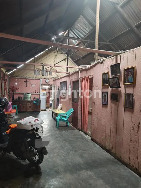 image JUAL RUMAH TUA COCOK BUAT KOST KOST AN DI SEKITARAN AYAHANDA (3)