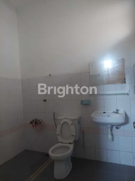 image DISEWAKAN RUMAH LUAS DI BALIKPAPAN BARU (6)