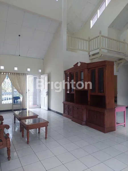 image DISEWAKAN RUMAH LUAS DI BALIKPAPAN BARU (3)