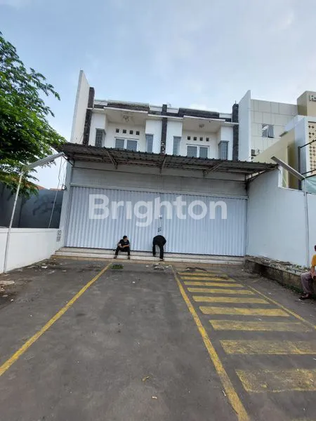 RUKO GANDENG DI JATIASIH BEKASI PINGGIR JALAN RAYA JATIASIH