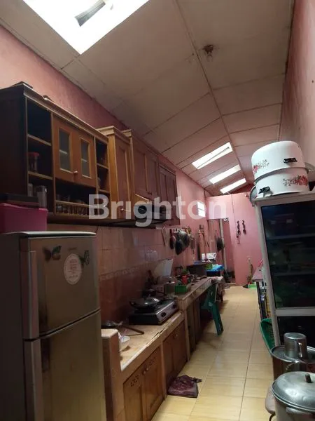 image RUMAH LUAS DAN MEWAH DI JALAN SAKURA 3 MEDAN TUNTUNGAN (8)