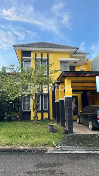 RUMAH LUAS 180M² SIAP HUNI DI LEGENDA WISATA CIBUBUR, CILEUNGSI, BOGOR