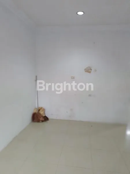 image RUMAH UK 6,5 X 13 (7)