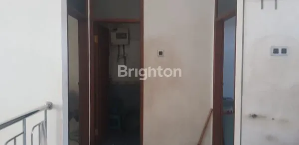 image RUMAH 2 LANTAI, LOKASI TENANG & NYAMAN (7)