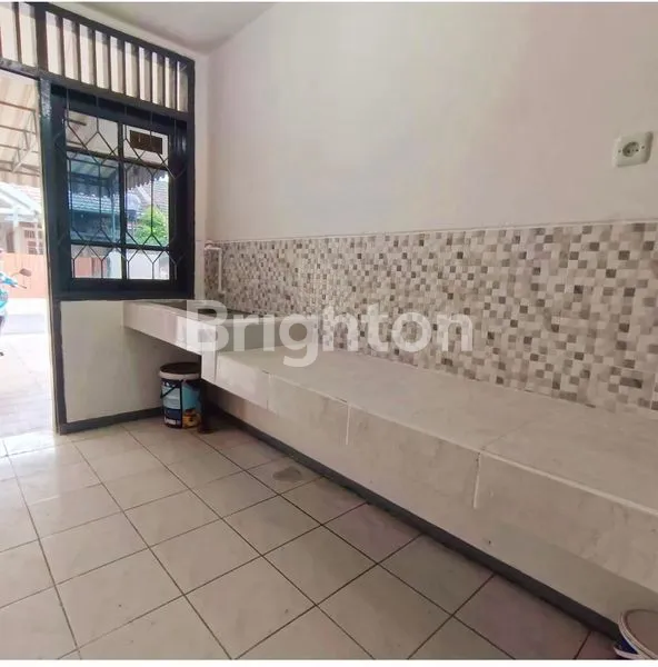 image RUMAH SIAP HUNI NGINDEN SURABAYA (5)