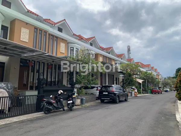 image *RUMAH EKSKLUSIF RENON* (2)