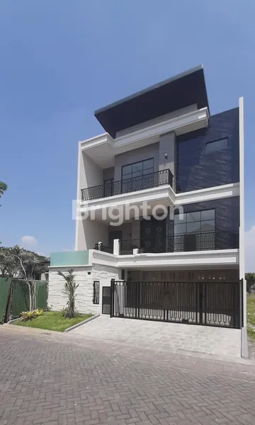 image RUMAH CANTIK SIAP HUNI FULL FURNISHED NORTH EMERALD MANSION CITRALAND SURABAYA BARAT (1)