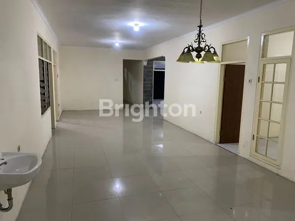 image RUMAH 1 LANTAI DI JALAN SUKABAKTI, PUSAT KOTA SUKASARI TANGERANG (2)