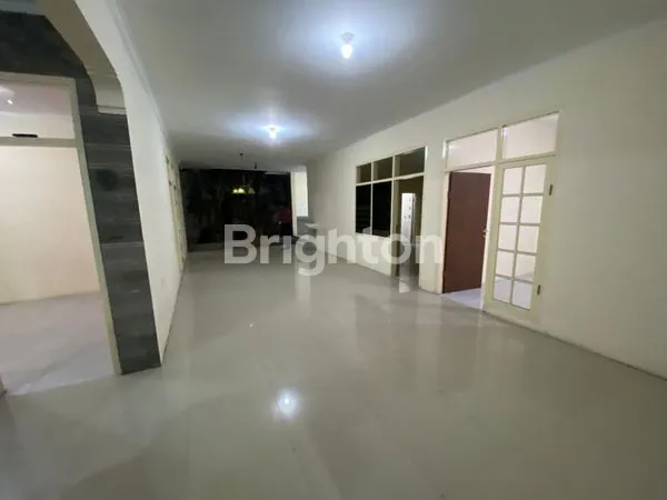 image RUMAH 1 LANTAI DI JALAN SUKABAKTI, PUSAT KOTA SUKASARI TANGERANG (5)