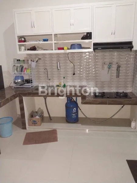 image RUMAH SIAP HUNI MINIMALIS 2 LANTAI RUNGKUT HARAPAN (3)