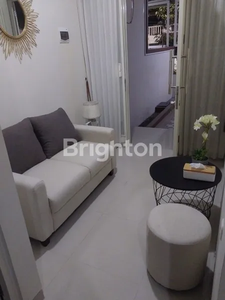 image RUMAH SIAP HUNI MINIMALIS 2 LANTAI RUNGKUT HARAPAN (5)