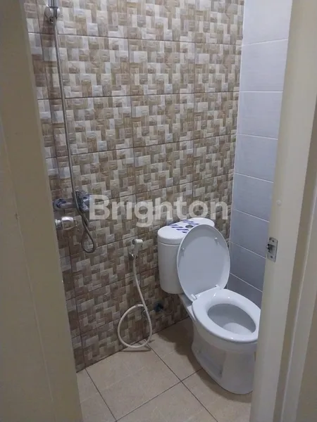 image RUMAH SIAP HUNI MINIMALIS 2 LANTAI RUNGKUT HARAPAN (7)