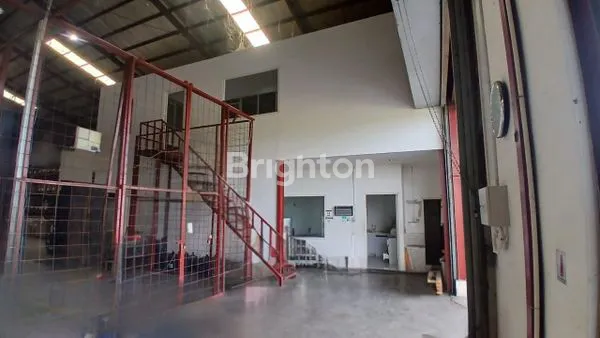 image GUDANG 2.000M2 DI SIDOARJO LINGKAR TIMUR (4)