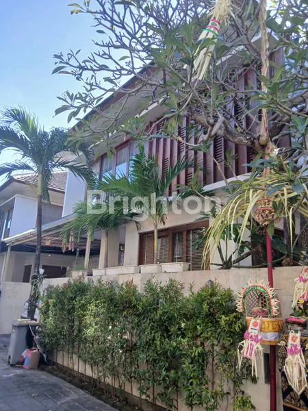 image RUMAH CLUSTER 2 LANTAI SEMIFURNISH AREA PANJER,RENON (1)