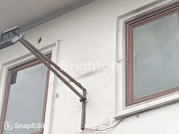 image RUKO 2.5 LANTAI MURAH STRATEGIS TERAWAT BAIK BINTARO (3)