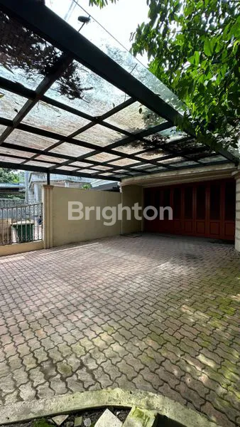 image RUMAH 2 TINGKAT DAN LUAS COCOK UNTUK TEMPAT TINGGAL SAMBIL BUKA USAHA  DI PUSAT KOTA MEDAN JALAN IMAM BONJOL (4)