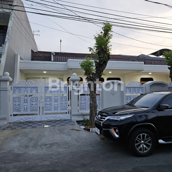 image RUMAH DI DHARMAHUSADA INDAH UTARA (2)