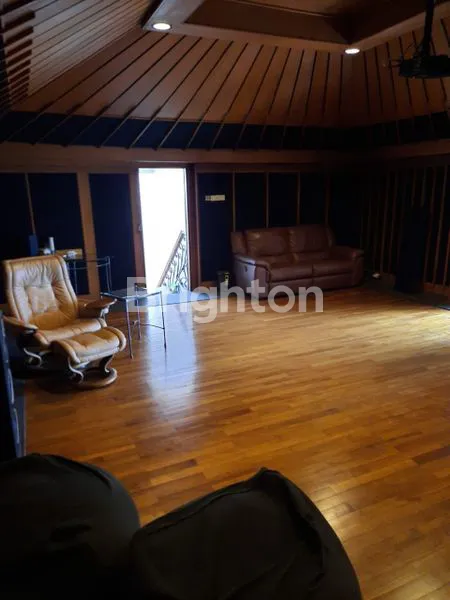 image RUMAH MEWAH SUNTER AGUNG PODOMORO JAKARTA (7)