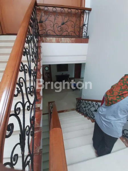 image RUMAH MEWAH SUNTER AGUNG PODOMORO JAKARTA (3)