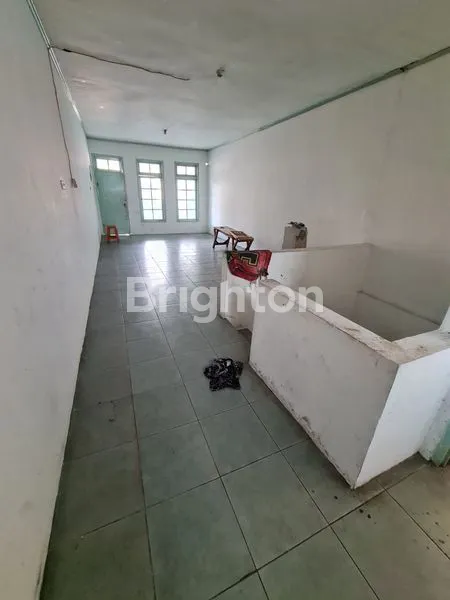 image RUKO 3LANTAI JELAMBAR SIAP HUNI  (3)