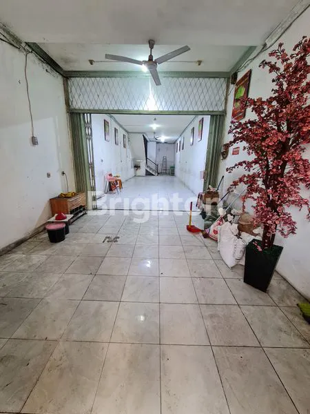 image RUKO 3LANTAI JELAMBAR SIAP HUNI  (2)