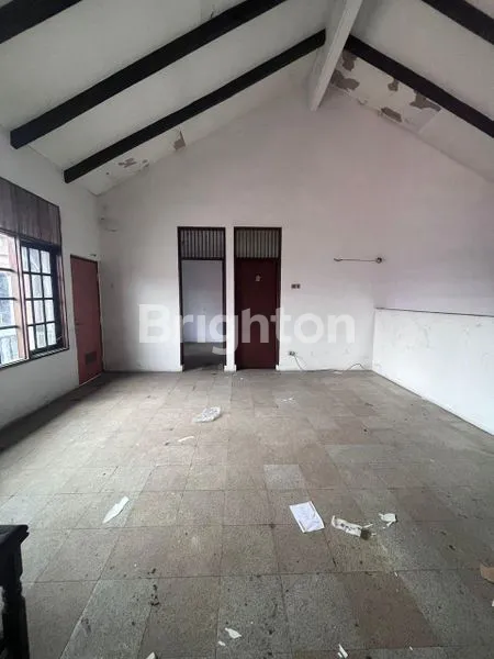 image RUMAH DI PUSAT KOTA, PETOJO JAKARTA PUSAT (2)