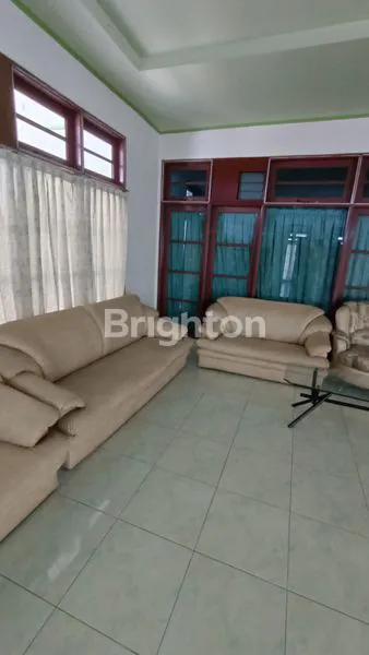 image RUMAH MEWAH SUNTER DUA LANTAI (8)