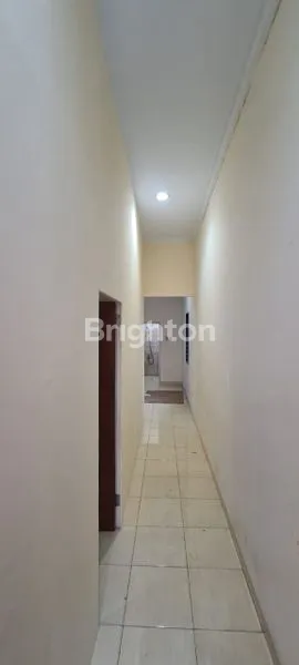 image DIJUAL RUMAH 3 LANTAI, DI JALAN AMPERA 4,  JAKARTA UTARA (4)