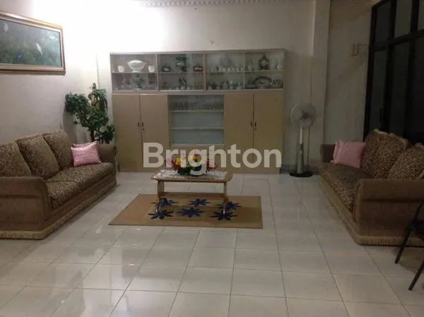 image RUMAH KOS + INDUK LOKASI STRATEGIS TENGAH KOTA MEDAN DEKAT UNPRI (5)