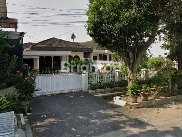 image RUMAH KOS + INDUK LOKASI STRATEGIS TENGAH KOTA MEDAN DEKAT UNPRI (1)