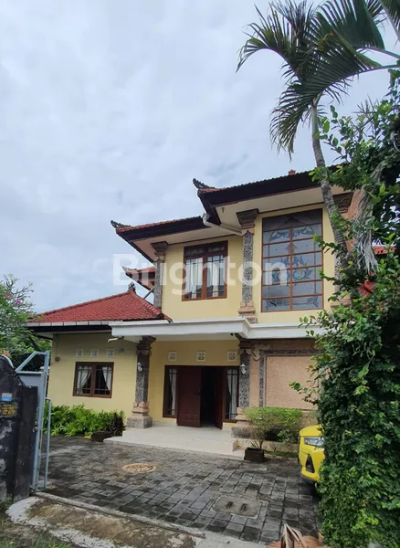 image BIG HOUSE, BIG PLAN, BIG VISION: RUMAH BESAR DI LINGKUNGAN TENANG DI SANUR (1)