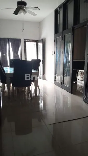 image RUMAH MEWAH 3 LT FULL FURNISHED (6)