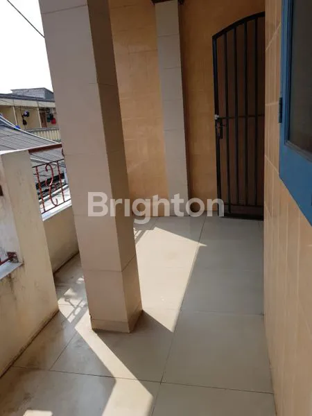 image RUMAH DEKAT BINUS DALAM GANG JAKARTA BARAT (5)