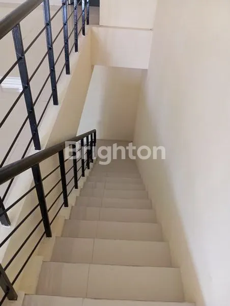 image RUKO RAPI SIAP HUNI GOLDEN BOULEVARD BSD CITY (5)