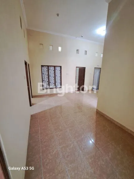 image RUMAH CANTIK SIAP HUNI LINGKUNGAN PERUMAHAN LOKASI STRATEGIS DEKAT SKE JAMBON YOGYAKARTA (5)