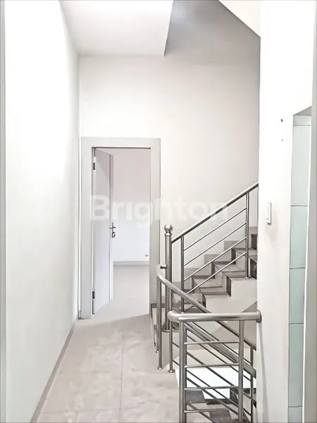 image DIJUAL RUKO SEMI 4 TINGKAT INTI KOTA MEDAN JL.INTISARI - MANDALA (7)